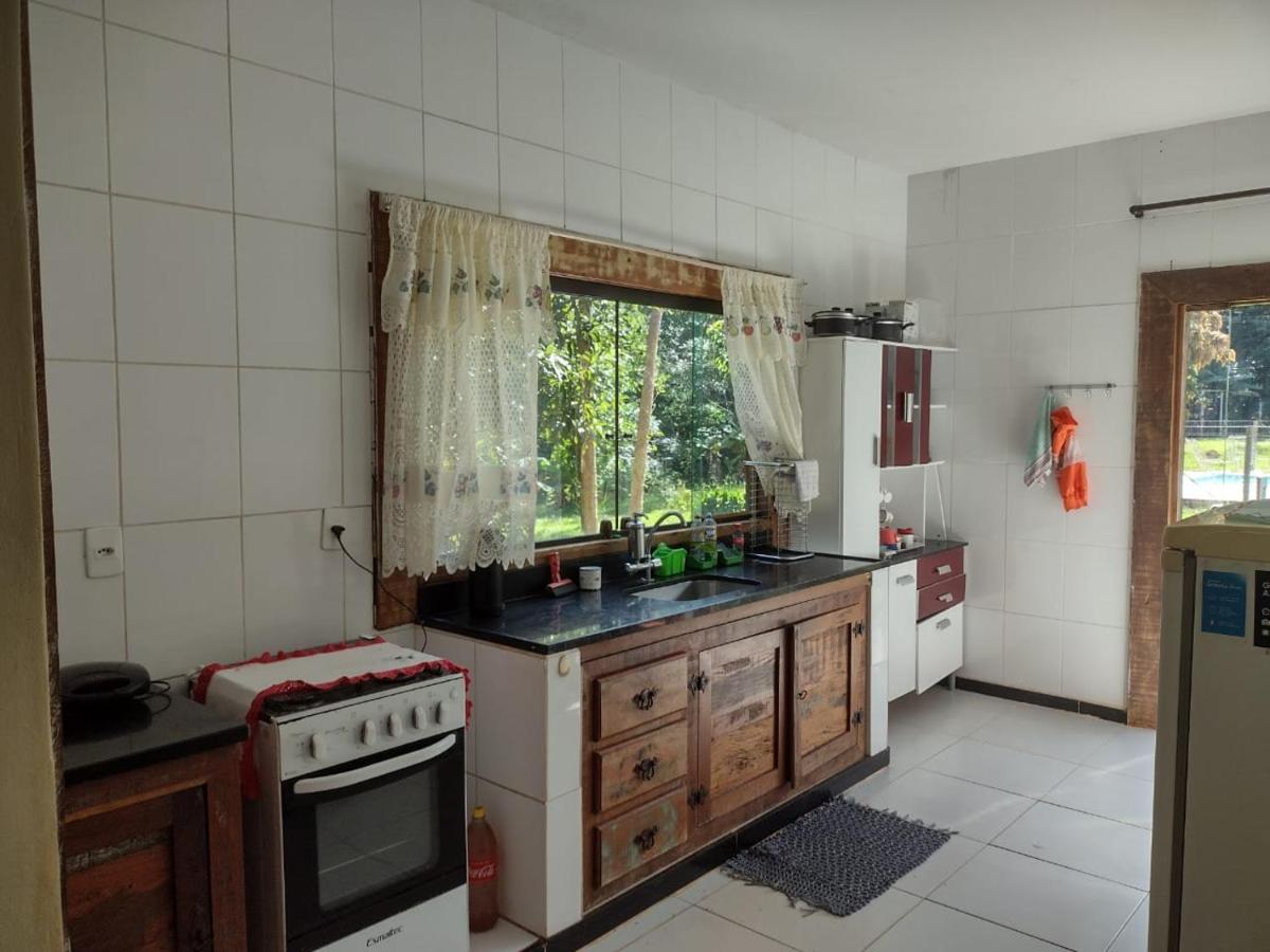 Villa Sitio Da Tia Lucia Perto Da Montanha Brumadinho Exterior foto