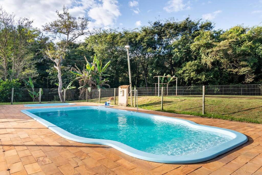 Villa Sitio Da Tia Lucia Perto Da Montanha Brumadinho Exterior foto